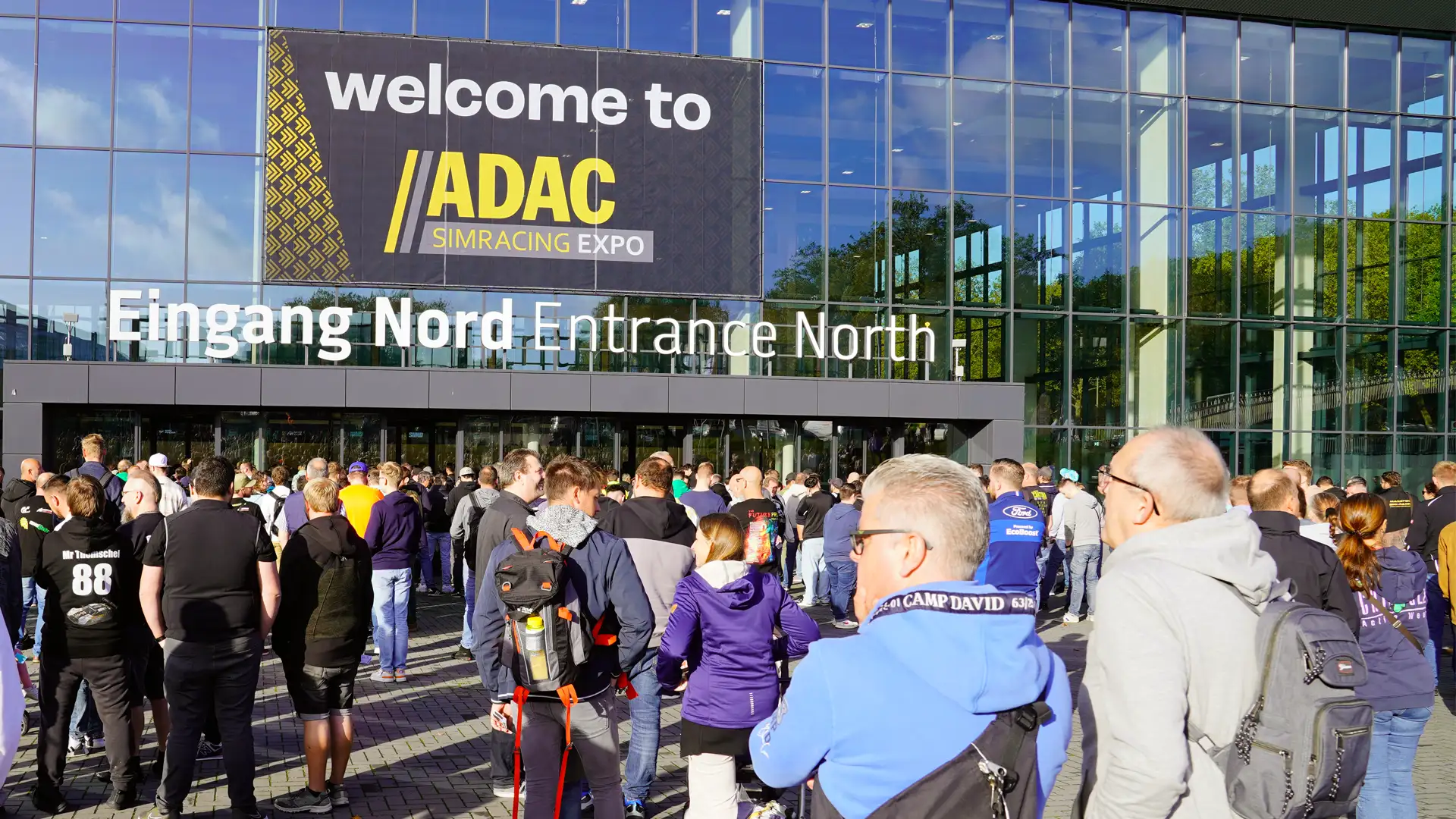 Welcome_to_ADAC_SimRacing_Expo_Resize