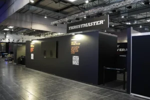 Thrustmaster Stand auf der SimRacing Expo 2024